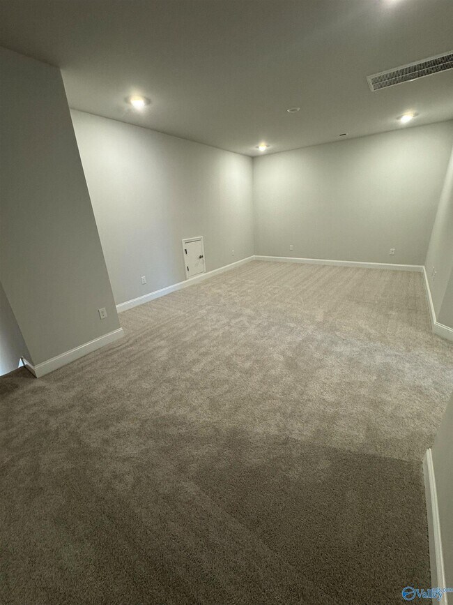 Building Photo - 113 Moss Brk Ln