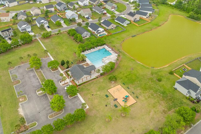 Building Photo - Modern Comfort & Easy Living in Ladson