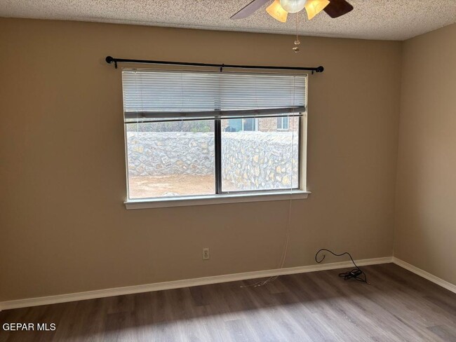 Building Photo - 2025 Amy Sue Dr