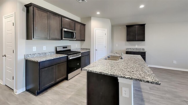 Building Photo - 4220 Colt Dr