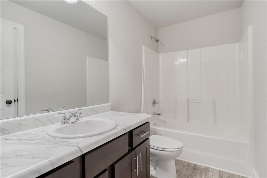 Building Photo - 428 Meadow Vista Ln