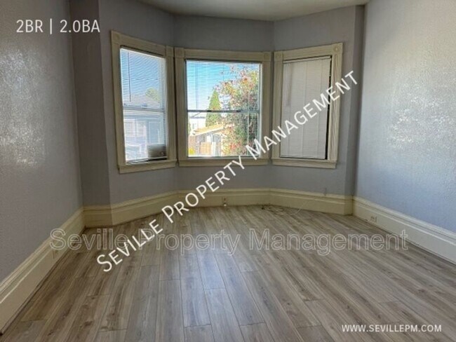 Building Photo - 2920 Filbert St