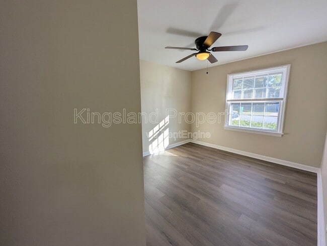 Building Photo - 1009 Bliss Dr
