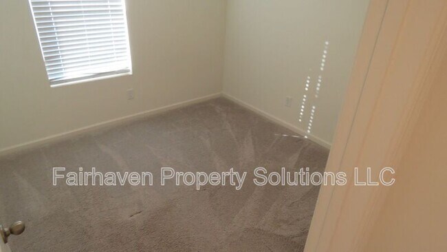 Building Photo - 1026 Paddington Dr