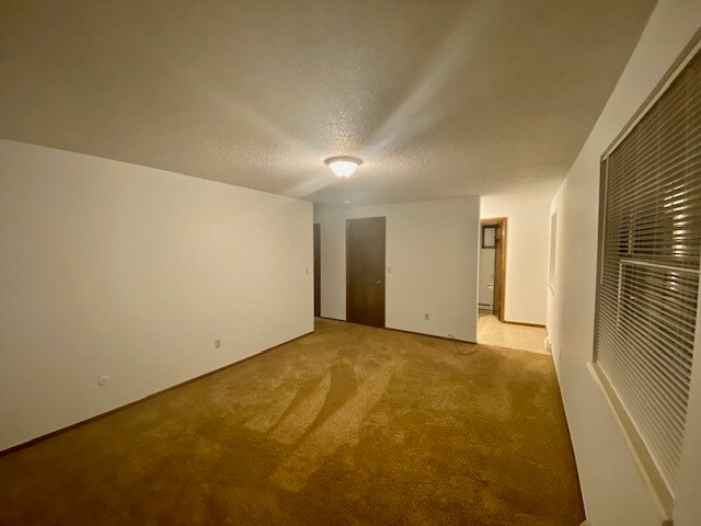 Building Photo - 1417 Antero Dr