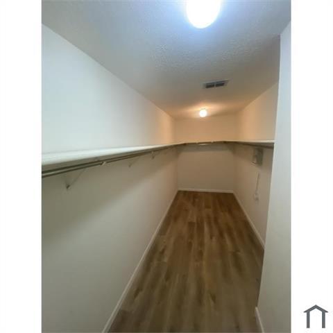 Building Photo - 2001 Barton Springs Dr