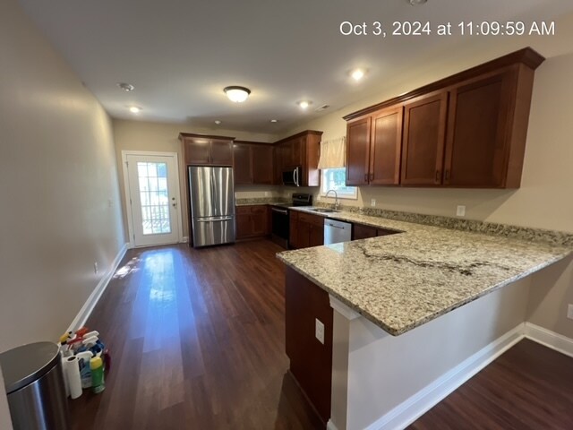 Building Photo - 425 S Hollywood Dr