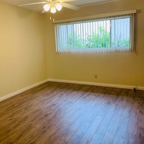 Building Photo - 4415 Ocean View Blvd