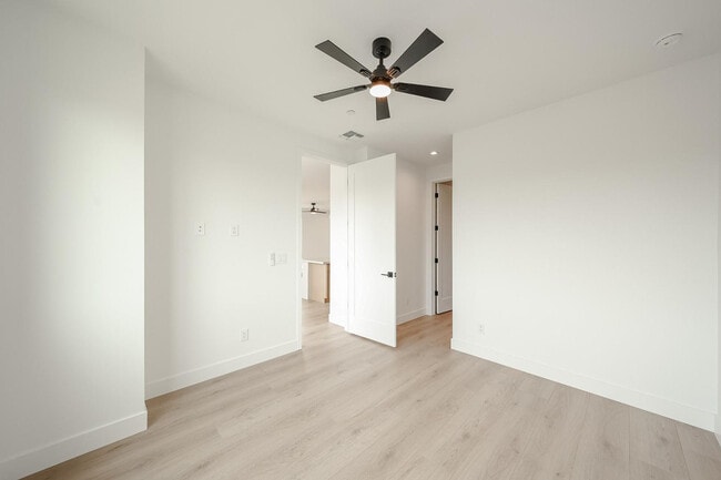 Building Photo - 15006 N Ivory Dr