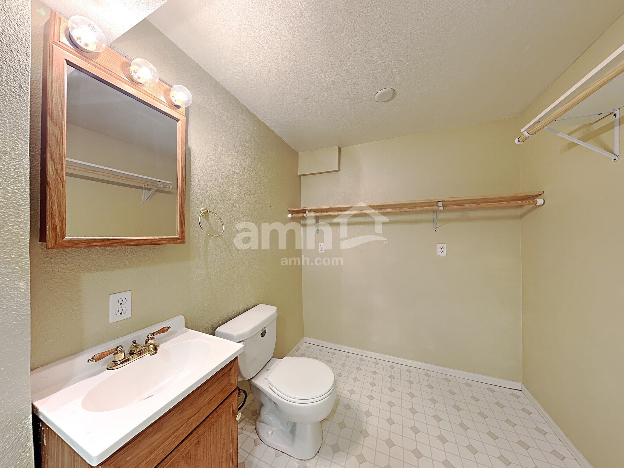 Building Photo - 6616 Monaco Way