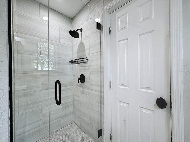 Building Photo - 3631 Park St N