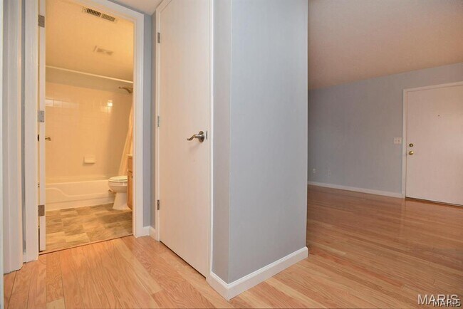 Building Photo - 4300 Forder Gardens Pl