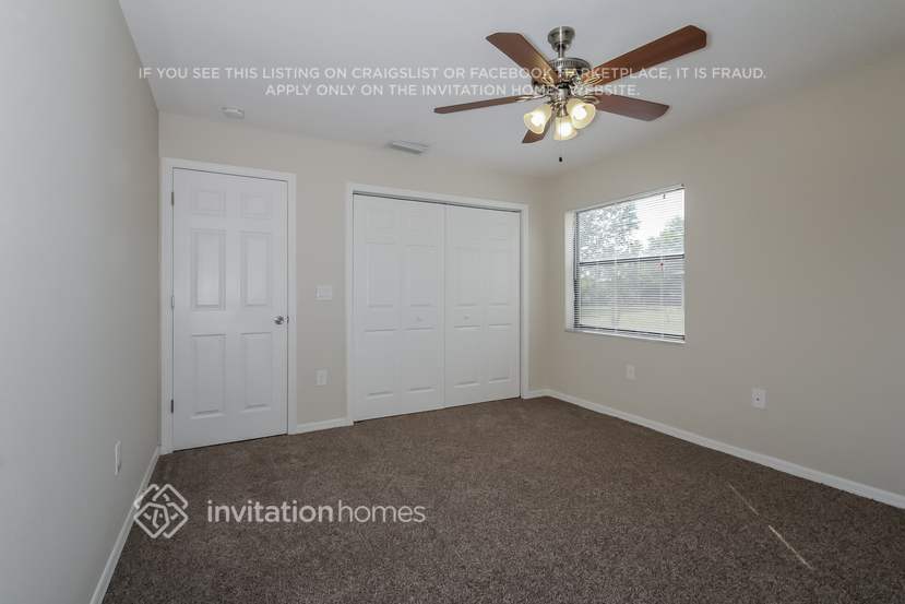 Building Photo - 8907 68th Ave E