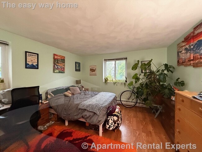 Building Photo - 326 Broadway