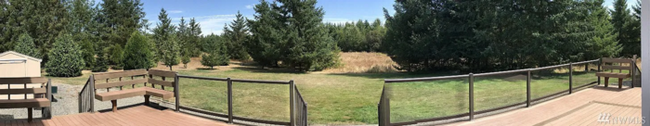 Building Photo - 4 bedroom home on Large 5 acre lot country...