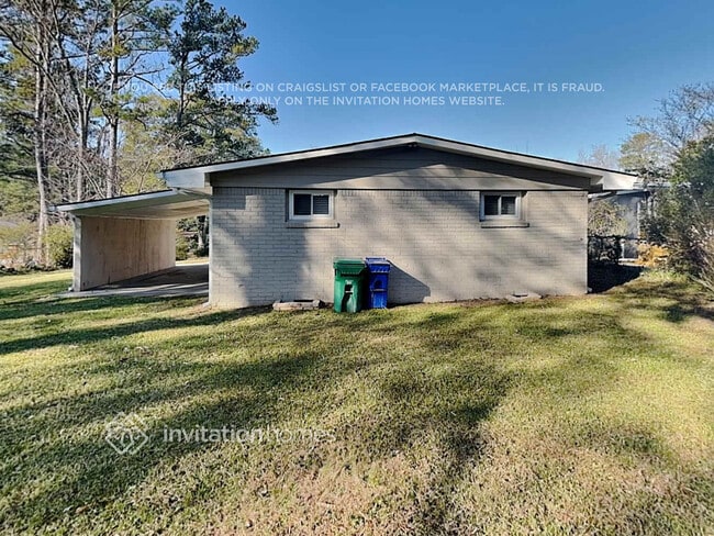 Building Photo - 2996 Horse Shoe Dr