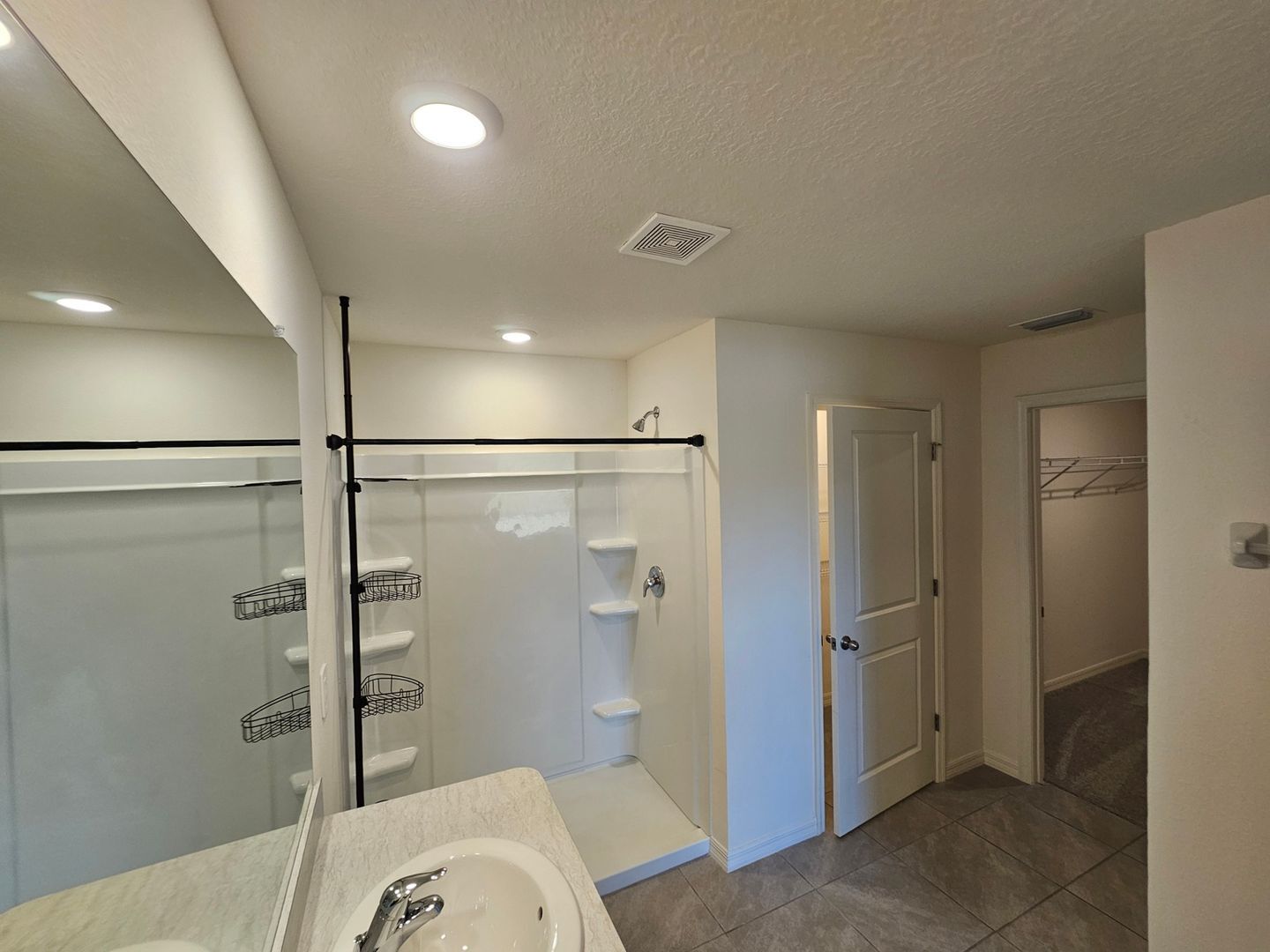 Building Photo - 487 W Back Nine Cir