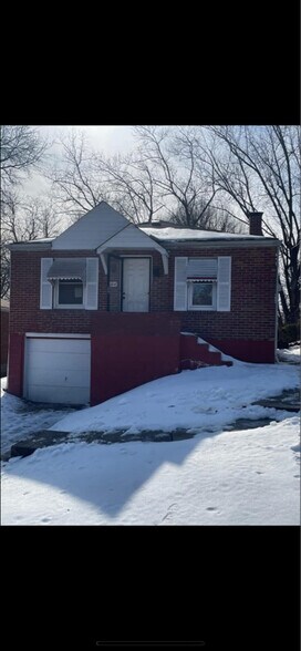 Building Photo - 7104 Florence Pl