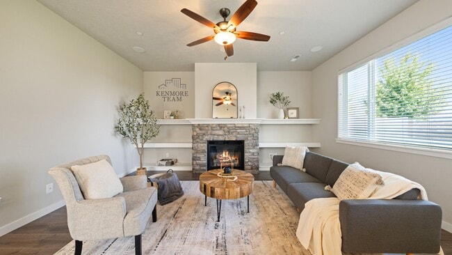 Building Photo - 5 Bedroom, 3 Bath Home in Richland