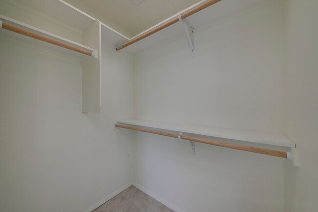 Building Photo - Amazing 4 Bedroom with Views SE Rio Rancho!