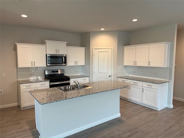 Building Photo - 9620 Springmill Ln