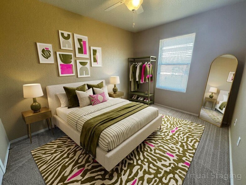 Building Photo - 1712 Old FM 440 Rd