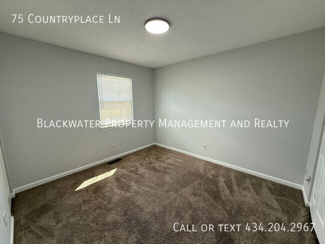 Building Photo - 75 Countryplace Ln