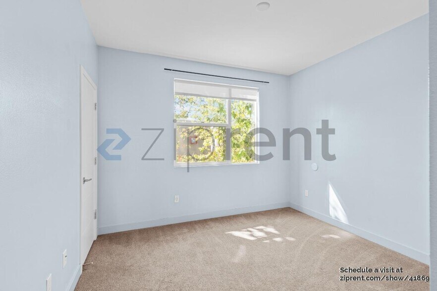 Building Photo - 1505 Prescott St