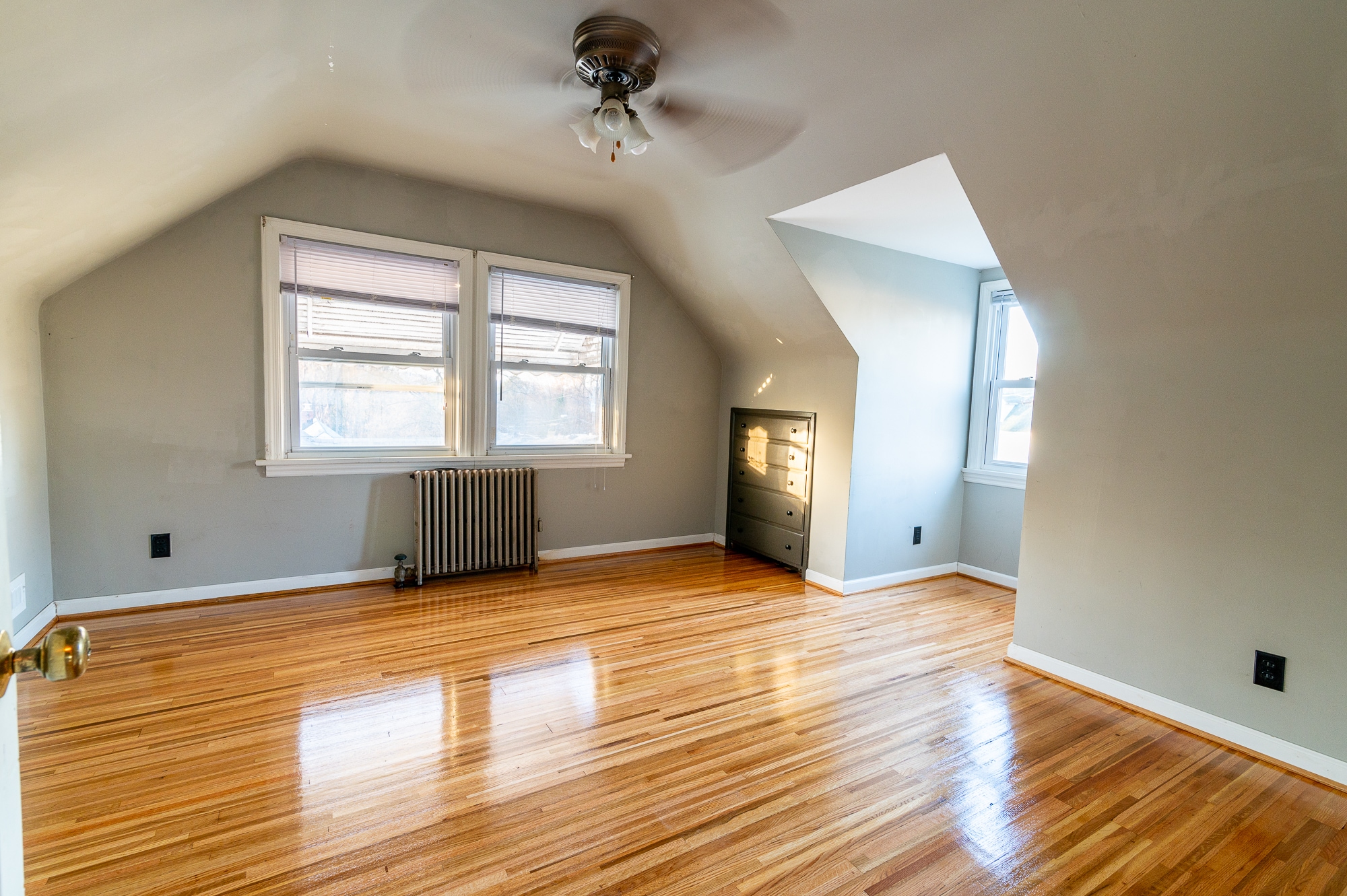 Building Photo - 1145 Lindsay St