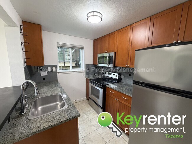 Building Photo - 3008 N Narrows Dr