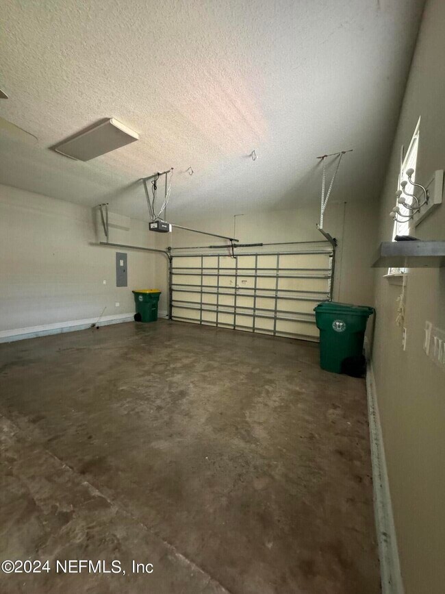 Building Photo - 1016 N 11th St