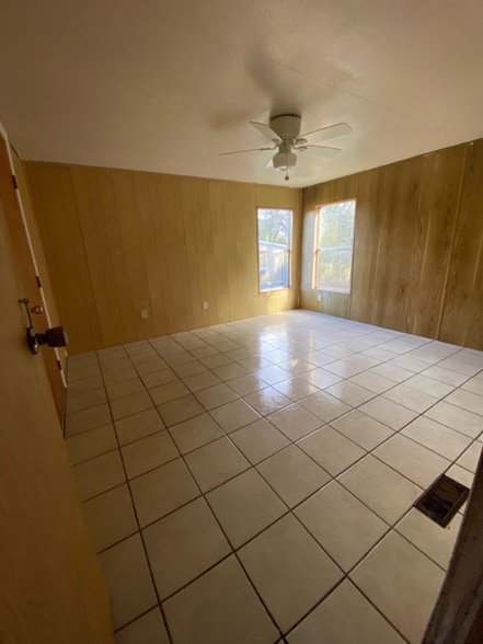 Building Photo - 3143 Eddy Gatesville Pkwy