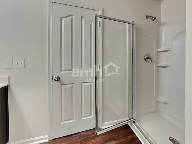 Building Photo - 4844 Old Towne Village Cir
