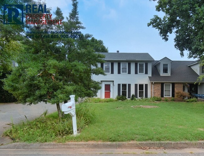 Building Photo - Spacious 3BR/2.5BA in Murfreesboro!