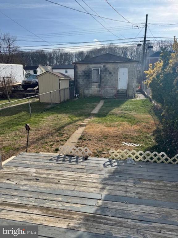 Building Photo - 1136 Stirling St