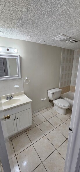 Building Photo - 2060 NW 81st Ave