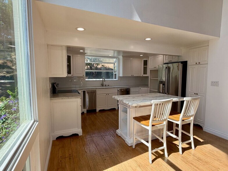Building Photo - 28270 Rey De Copas Ln
