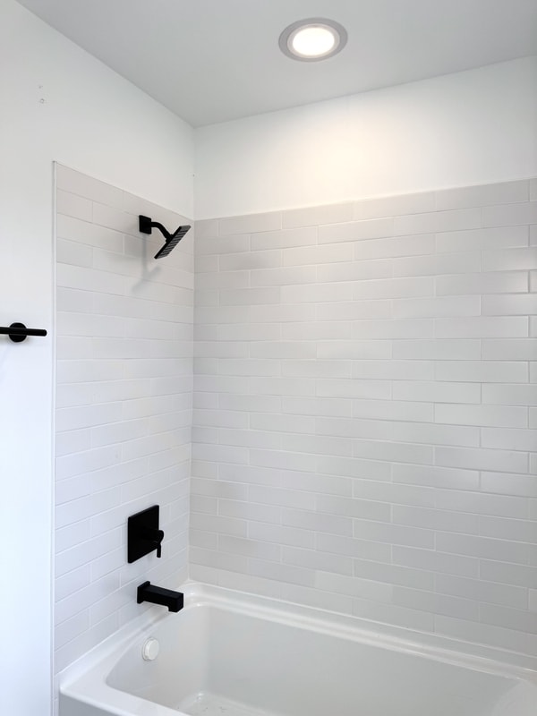 Building Photo - 427 Lakeland St