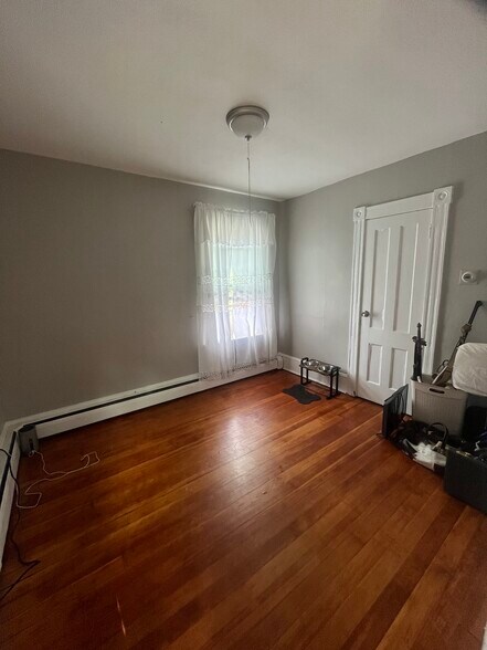 Building Photo - 18 Woodruff Ct