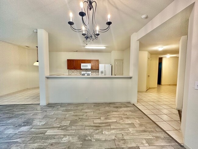 Building Photo - 18214 Wren Dale Ln