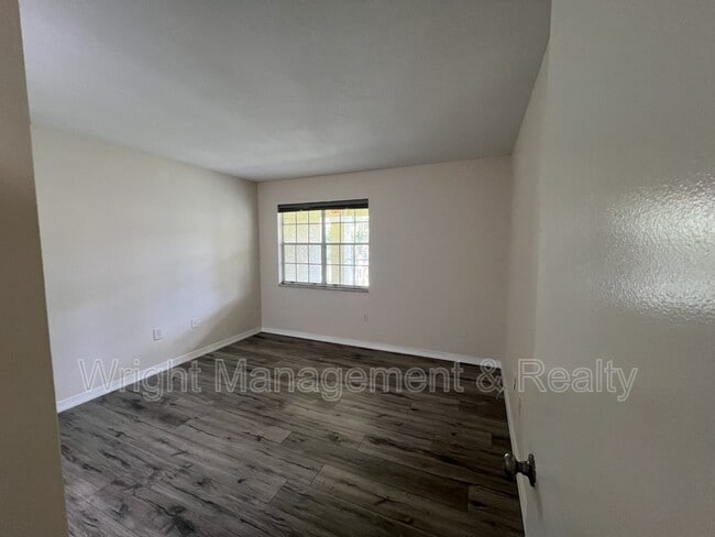 Building Photo - 2690 Coral Landings Blvd