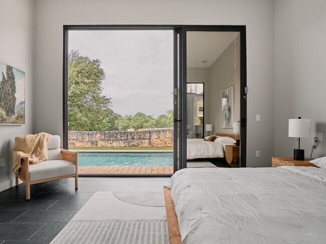 Building Photo - 412 Kemp St