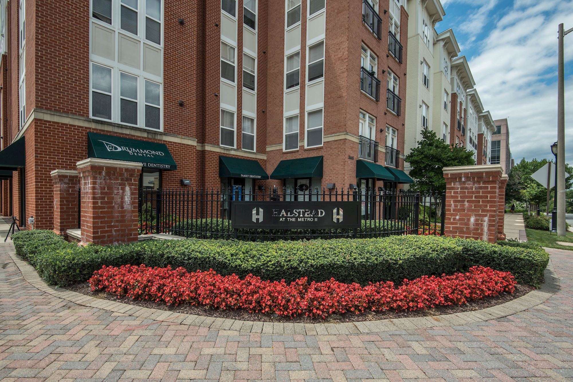 Building Photo - 2665 Prosperity Ave