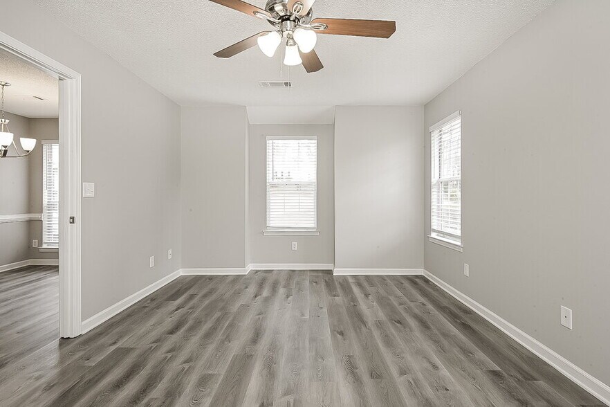 Building Photo - 104 Nanci Ct