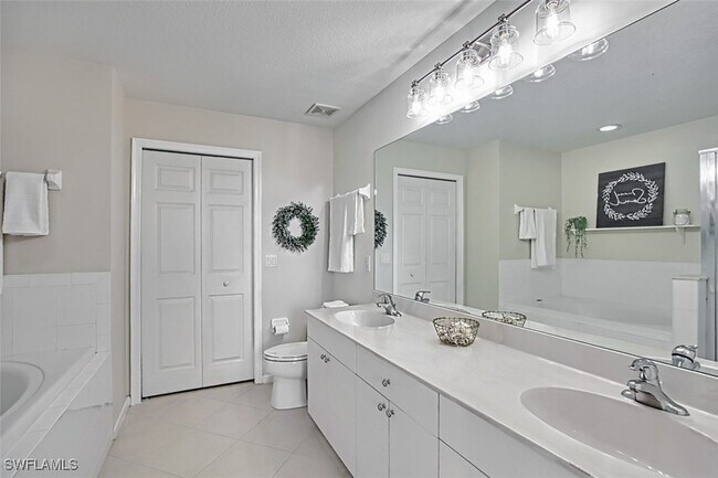 Building Photo - 3091 Meandering Way