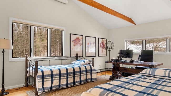 Building Photo - 14 Glendale Rd