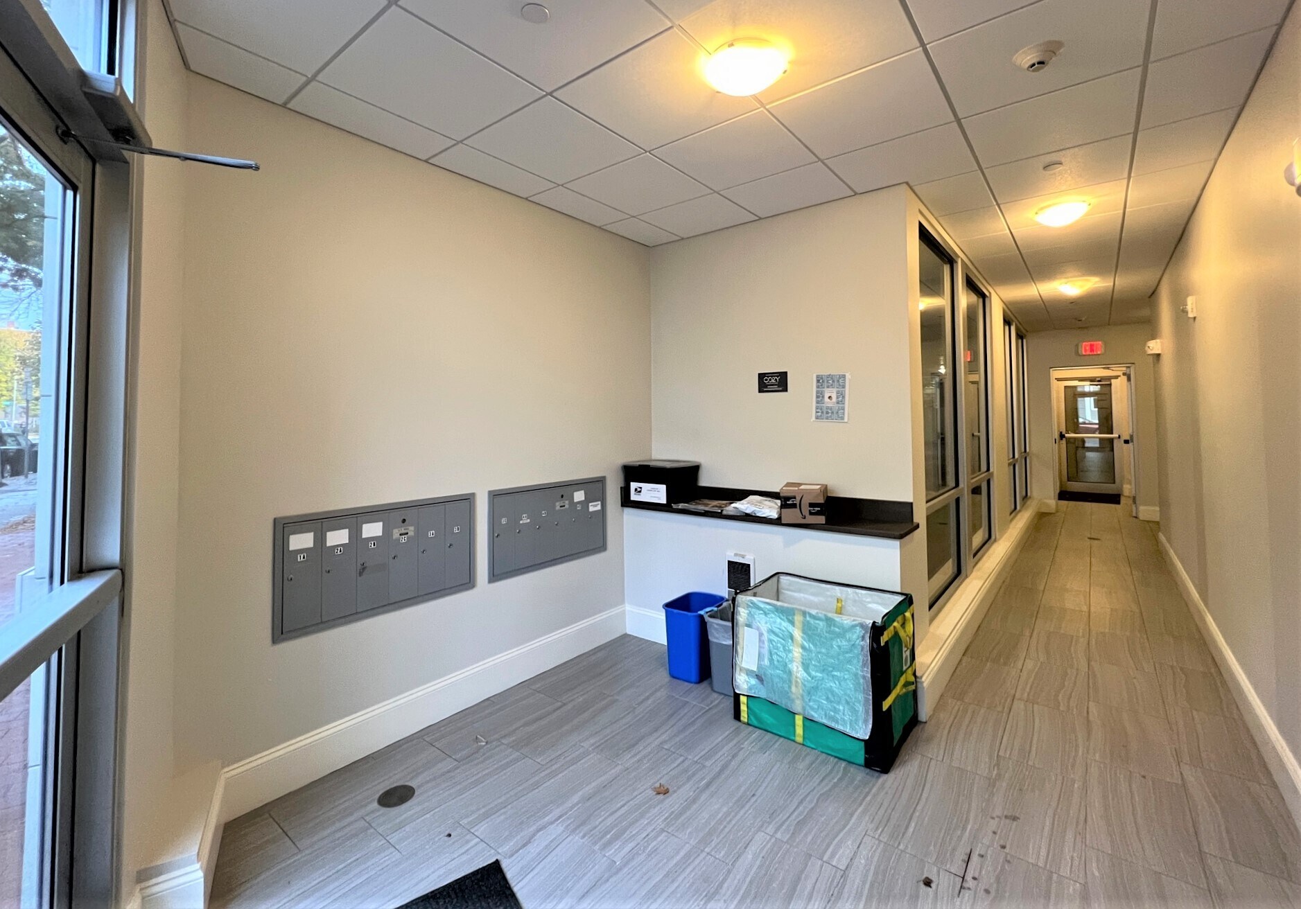 Building Photo - 168 Hampshire St