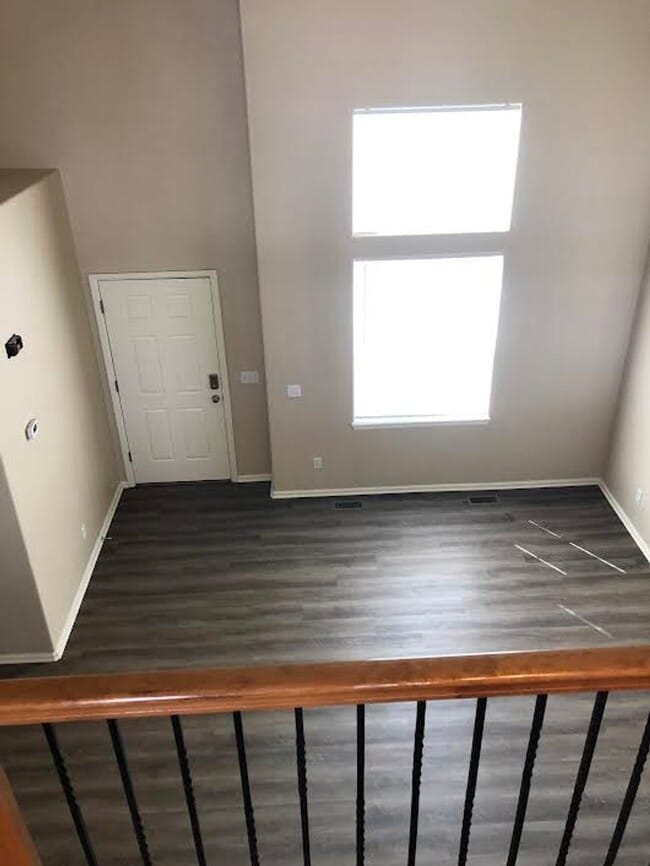 Building Photo - Fully Renovated, "MUST SEE" 3 Bedroom, 3 Bath Townhome with 2 Car Attached Garage