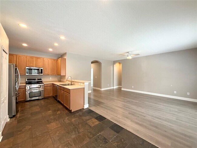 Building Photo - 804 Coade Stone Dr