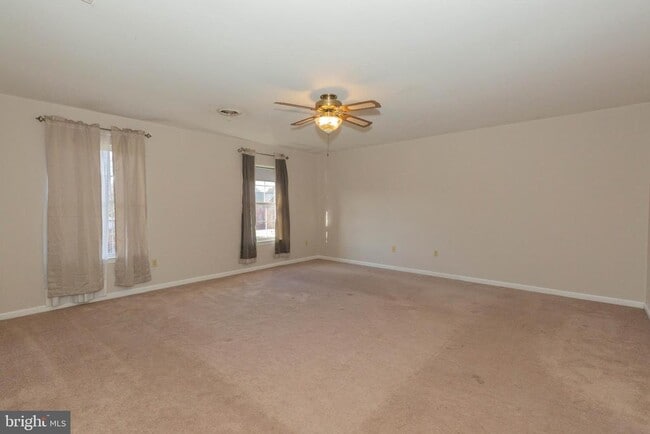 Building Photo - 180 Muirfield Ct